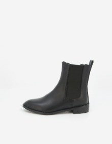 CHELSEA BASIC ANKLE BOOTS