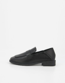 BASIC CASUAL LOAFER